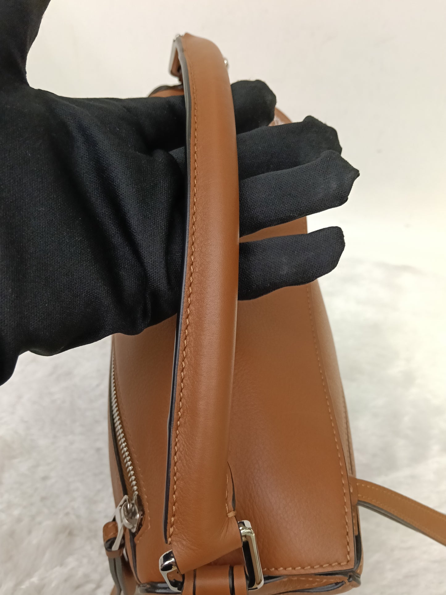 Loewe Puzzle Small Tan SHW 2020