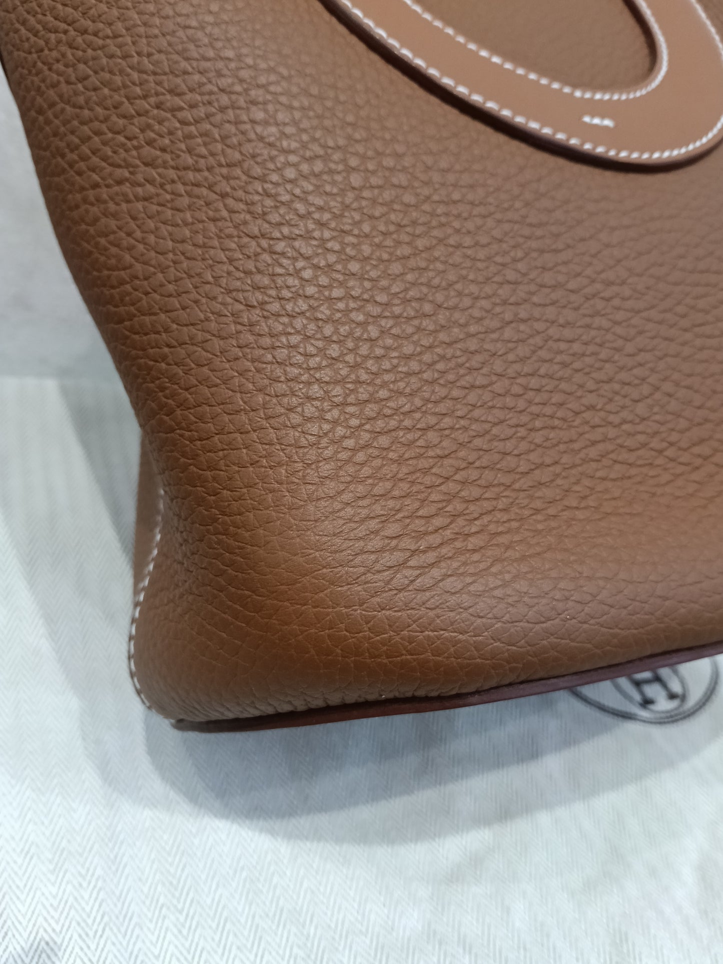 Hermes In The Loop 18 Clem Gold GHW #B