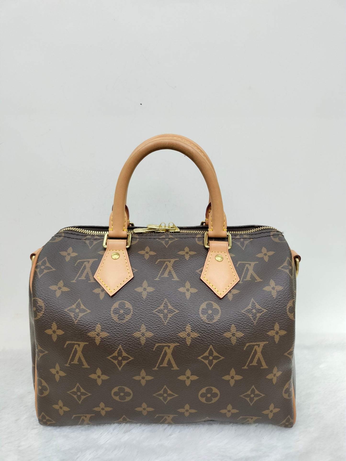 LV Bandou 25 Monogram 2019