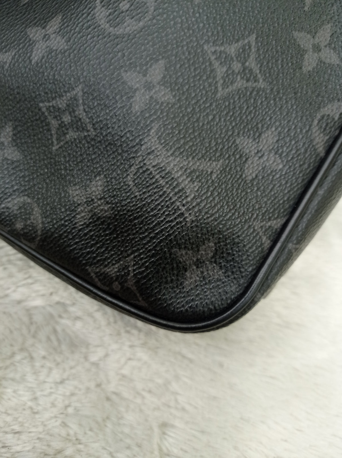 LV Toilet Pouch GM Monogram Eclipse 2017
