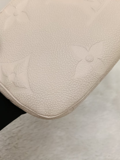 LV Multi Pochette Accecories NV Monogram Empreinte Creme Beige (CHIP)