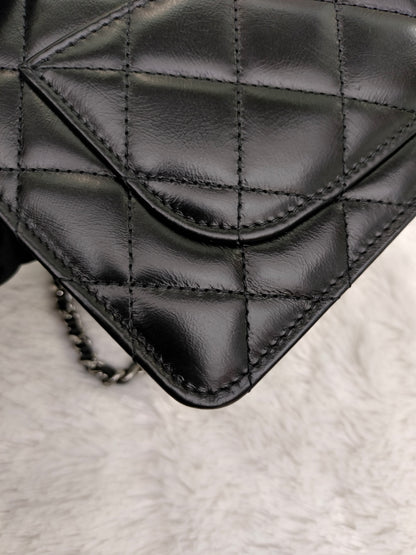 Chanel WOC Top Handle Lamb Black SHW (CHIP)