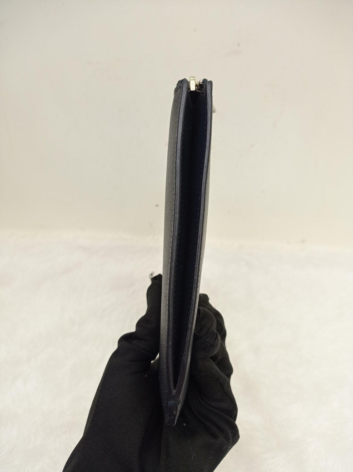 *Excellent Condition* YsL Ipad Mini Zip Pouch Small Grained Navy SHW 2017