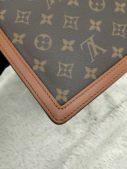 LV Dauphine MM Monogram Reverse 2020