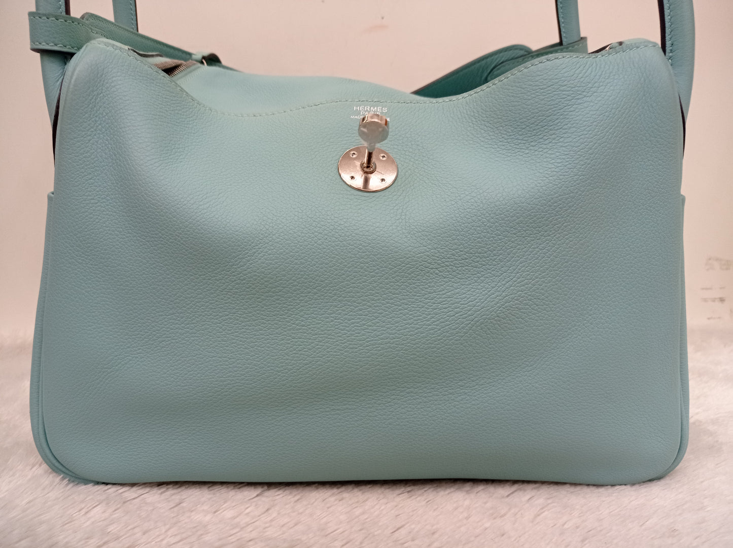 Lindy 30 Evercolour Blue Atol PHW #T