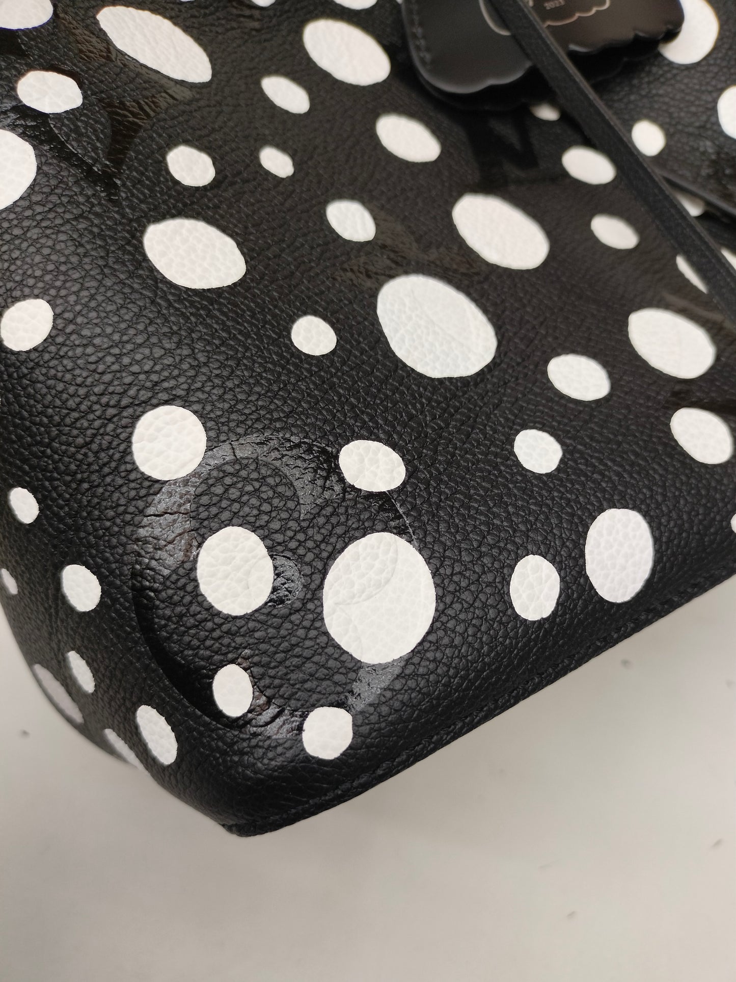 *NEW* LV Neo Noe X Yayoi Kusama Infinity Polkadot Black White (CHIP)