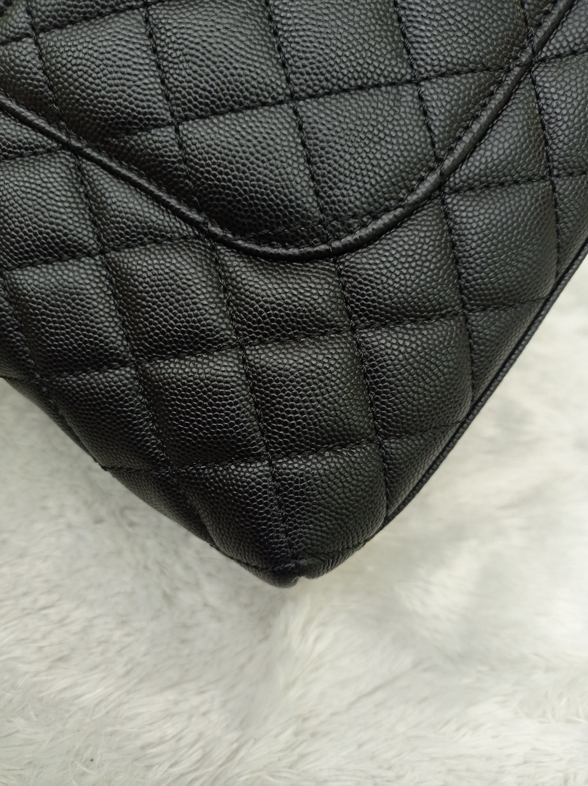 Chanel Coco Handle Medium Caviar Black Handle Lizard GHW #23