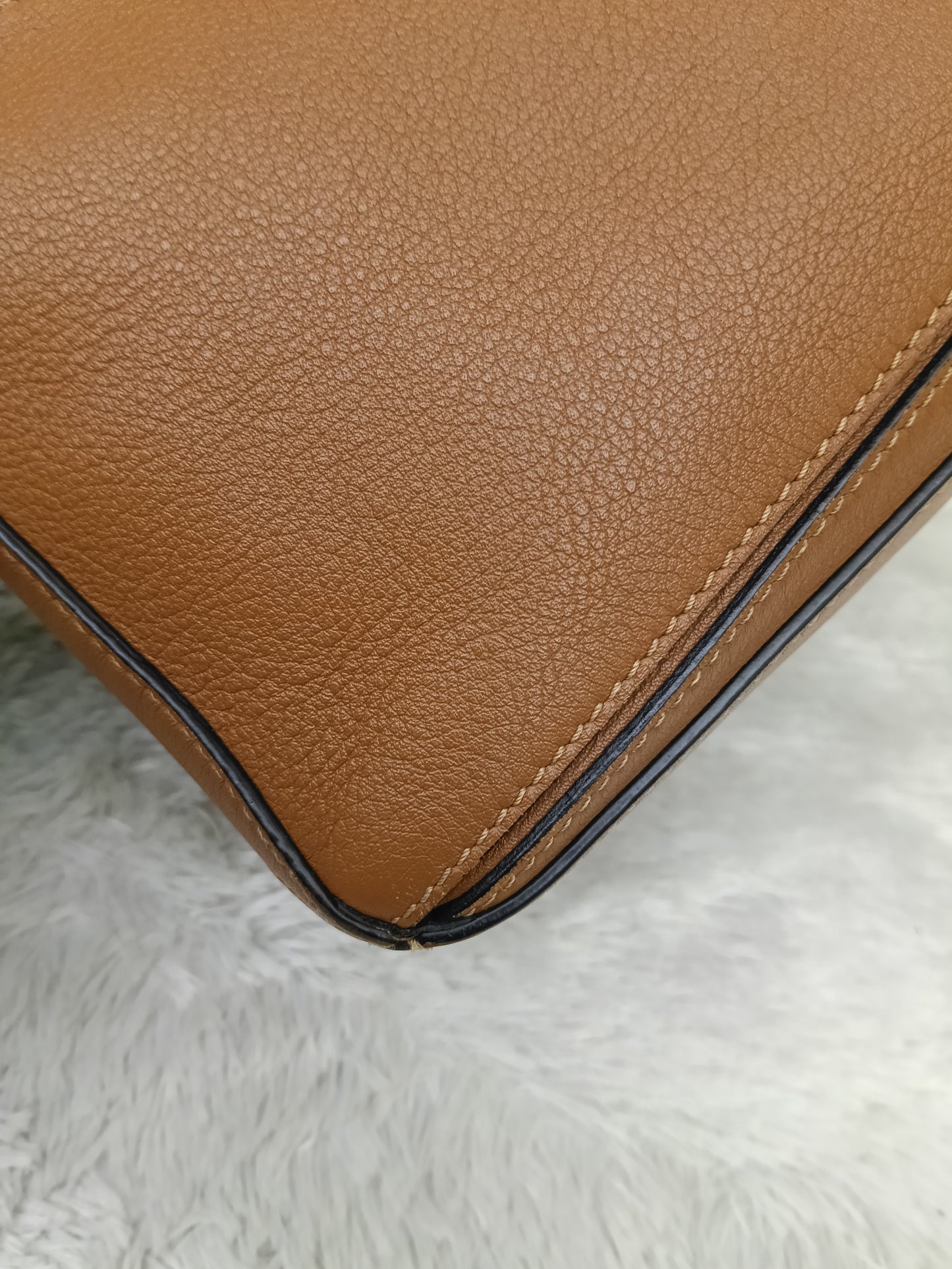 Loewe Puzzle Calfskin Small Tan SHW 2022
