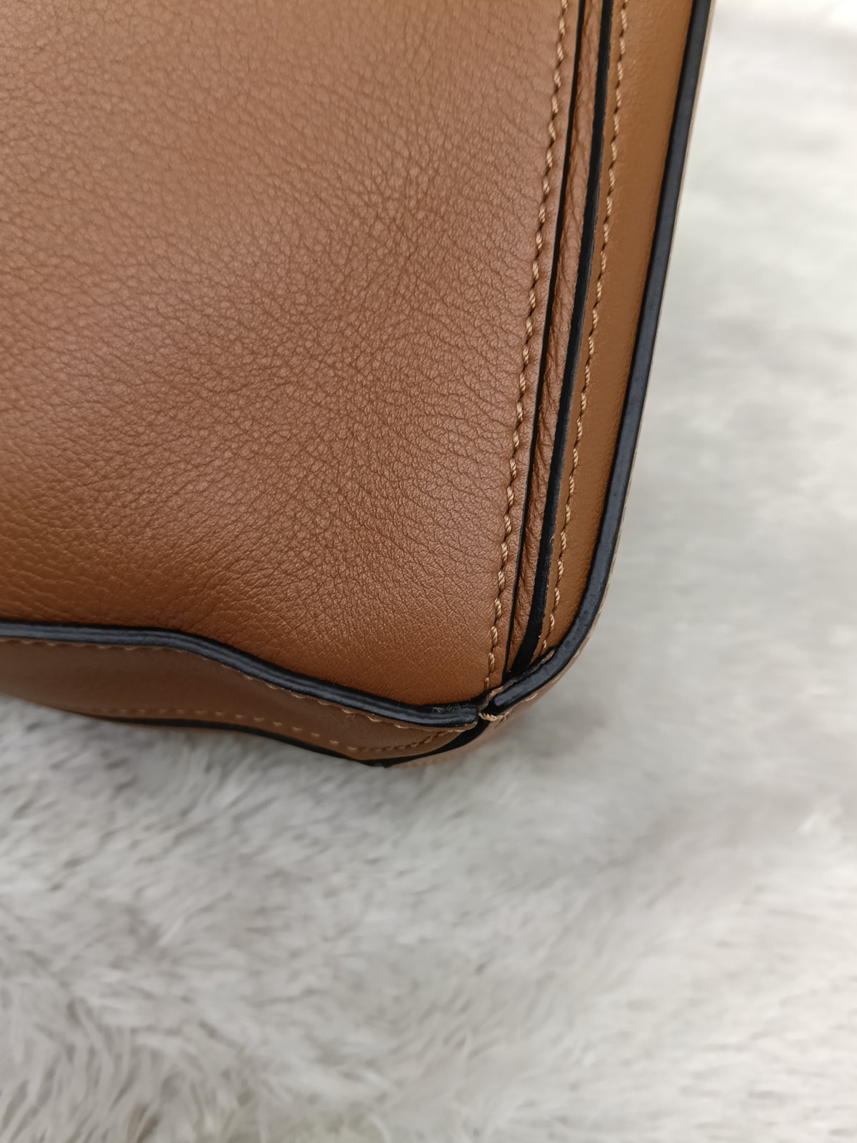 Loewe Puzzle Small Tan SHW 2021