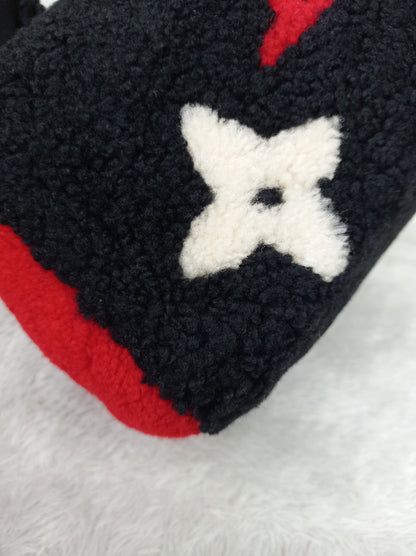 LV Bandou 25 Monogram Giant Fleece Teddy Shearling Black Red 2019