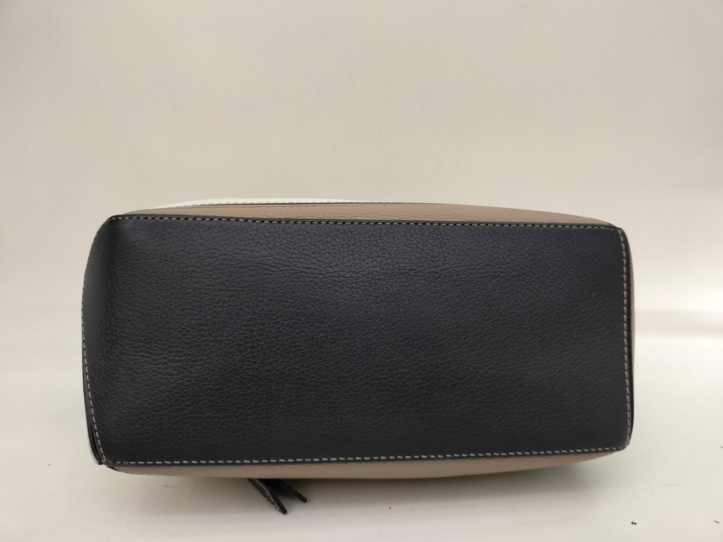 Loewe Puzzle Small Grained 3 colour SHW 2018