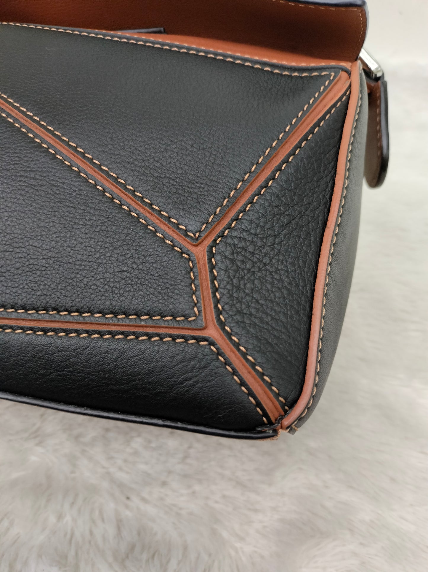 Loewe Puzzle Small Craft Calfskin Black Tan SHW 2020