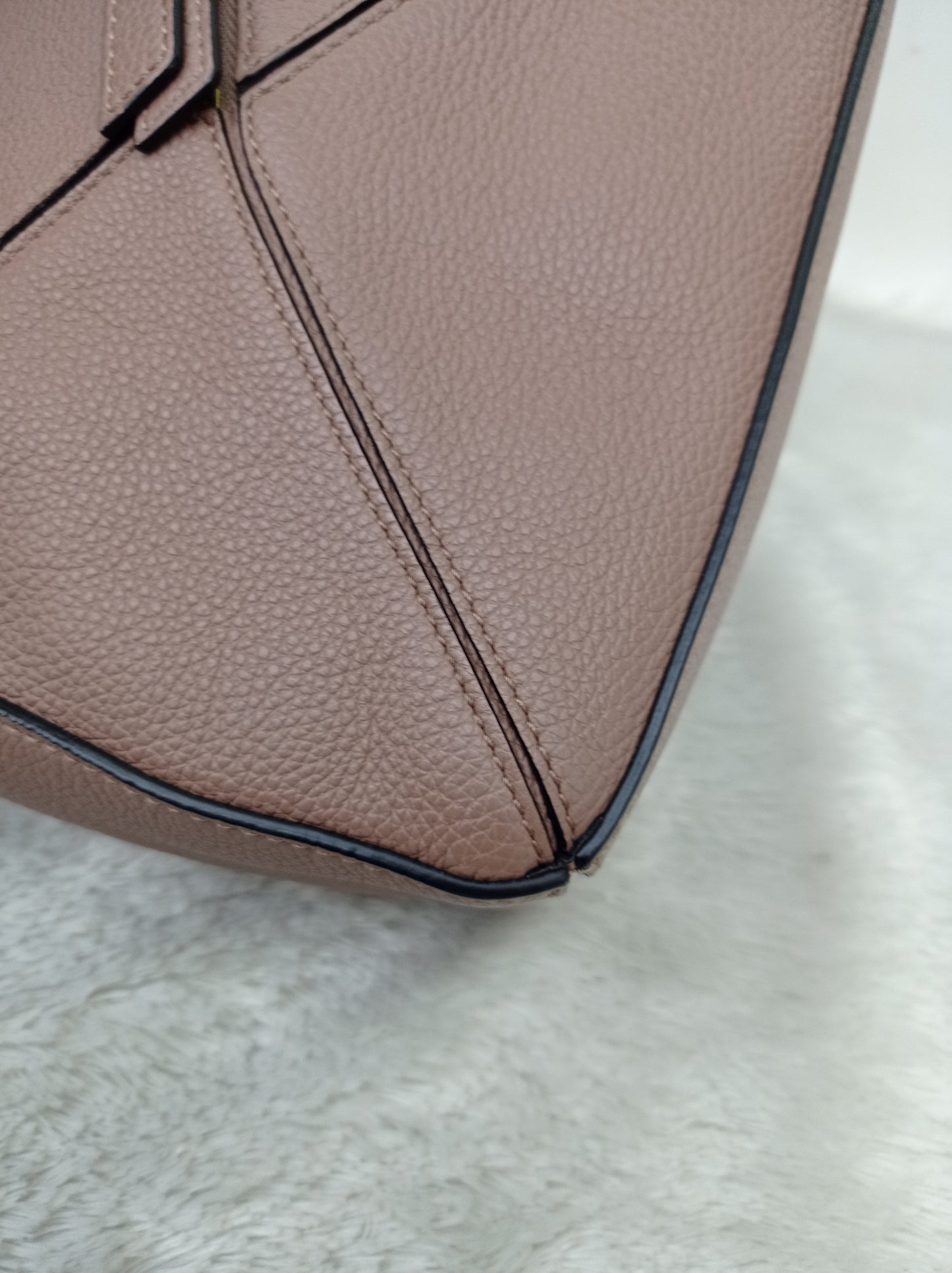 Loewe Puzzle Small Grained Dark Blush GHW 2021
