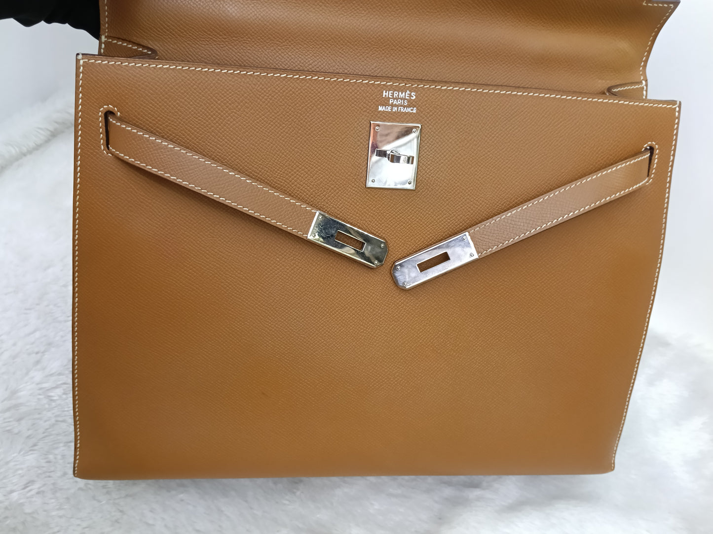 K35 Epsom Sellier Gold PHW #J square