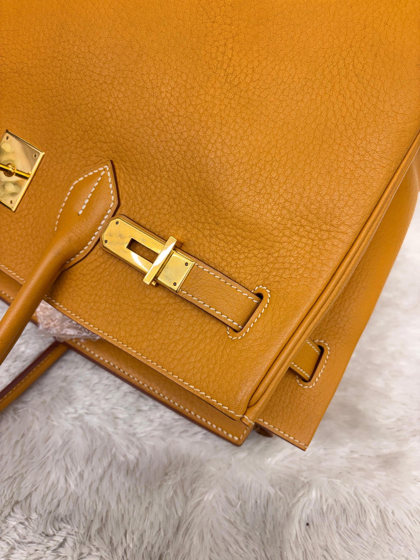 B35 Fjord Natural Sable GHW #F square