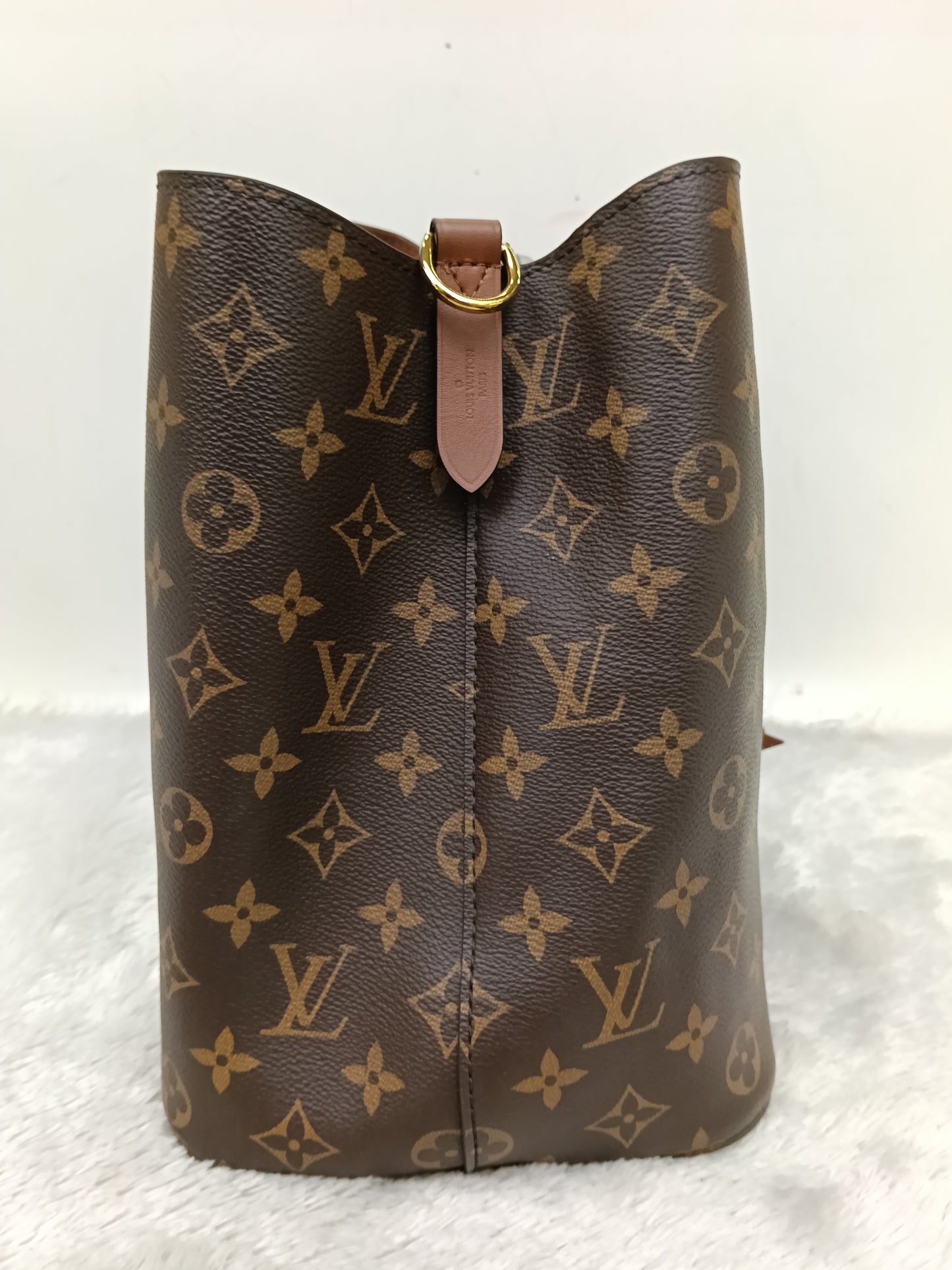 LV Neo Noe MM Monogram Caramel (CHIP)