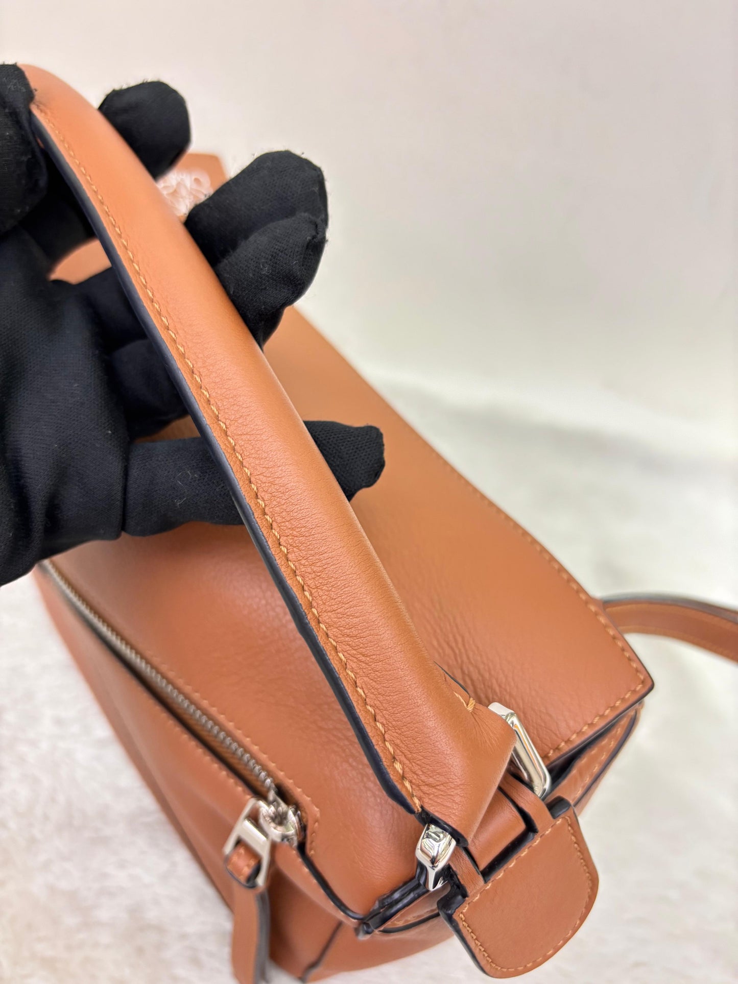 Loewe Puzzle Small Tan SHW 2020