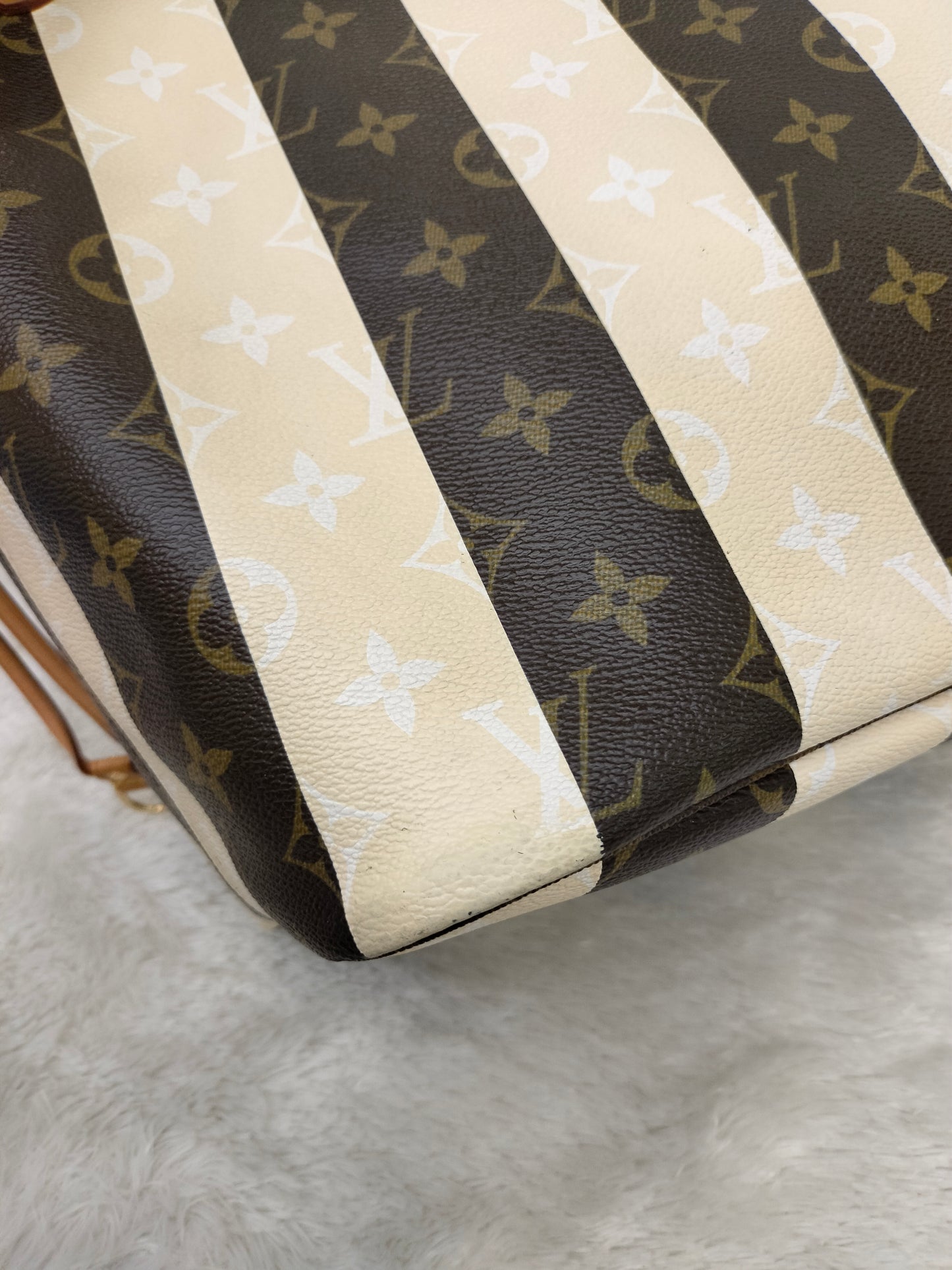 LV Neverfull MM Monogram Rayures