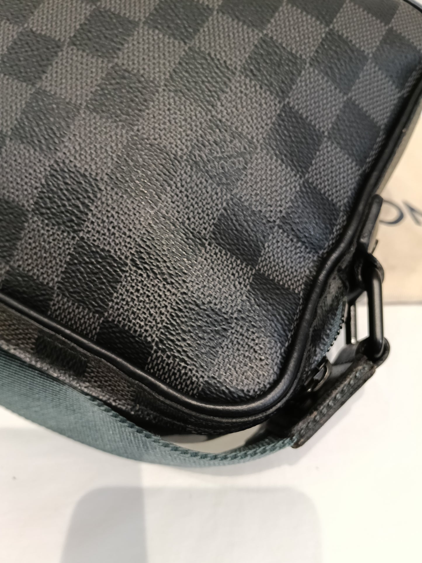 LV Alpha Messenger Damier Graphite 2019