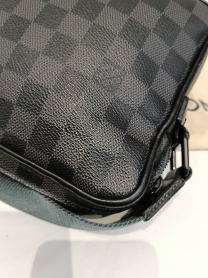 LV Alpha Messenger Damier Graphite 2019