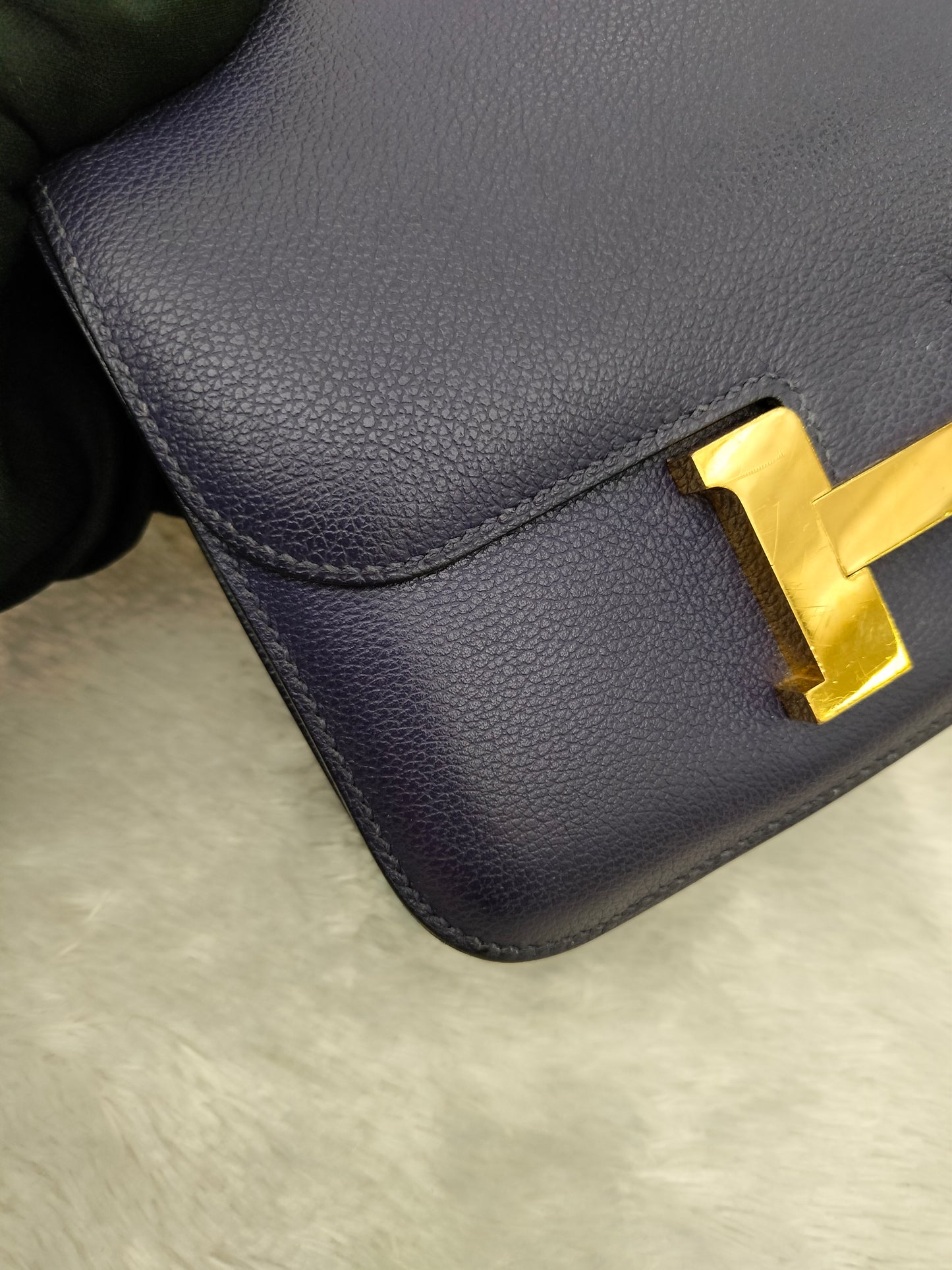 Constance 18 Evercolour Bleu GHW #C