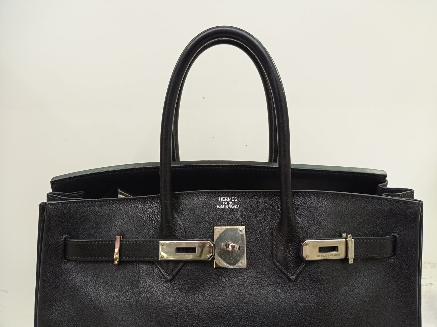 B35 Evercolour Black PHW #J square
