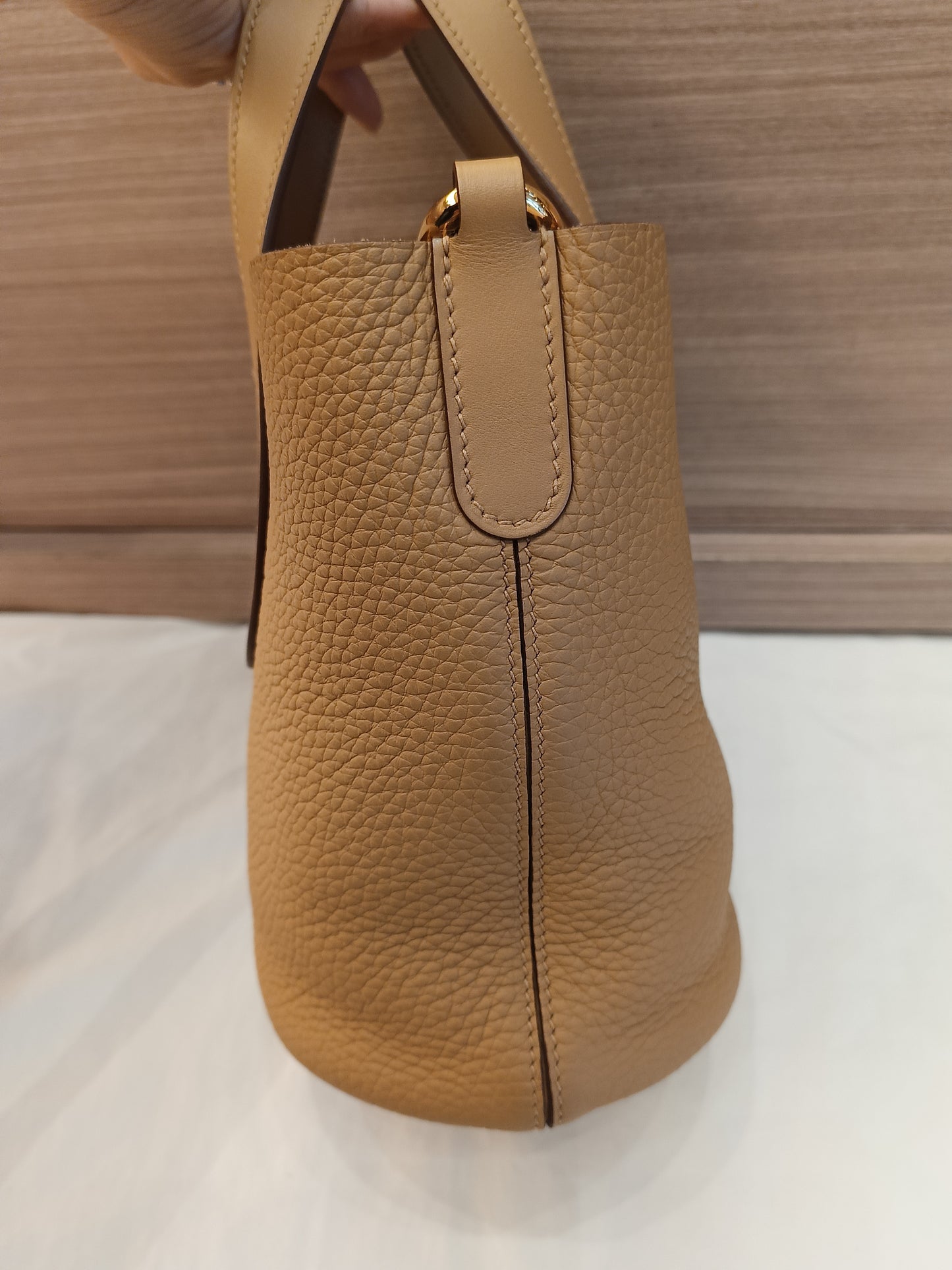 Hermes In The Loop 18 Clem Biscuit GHW #B