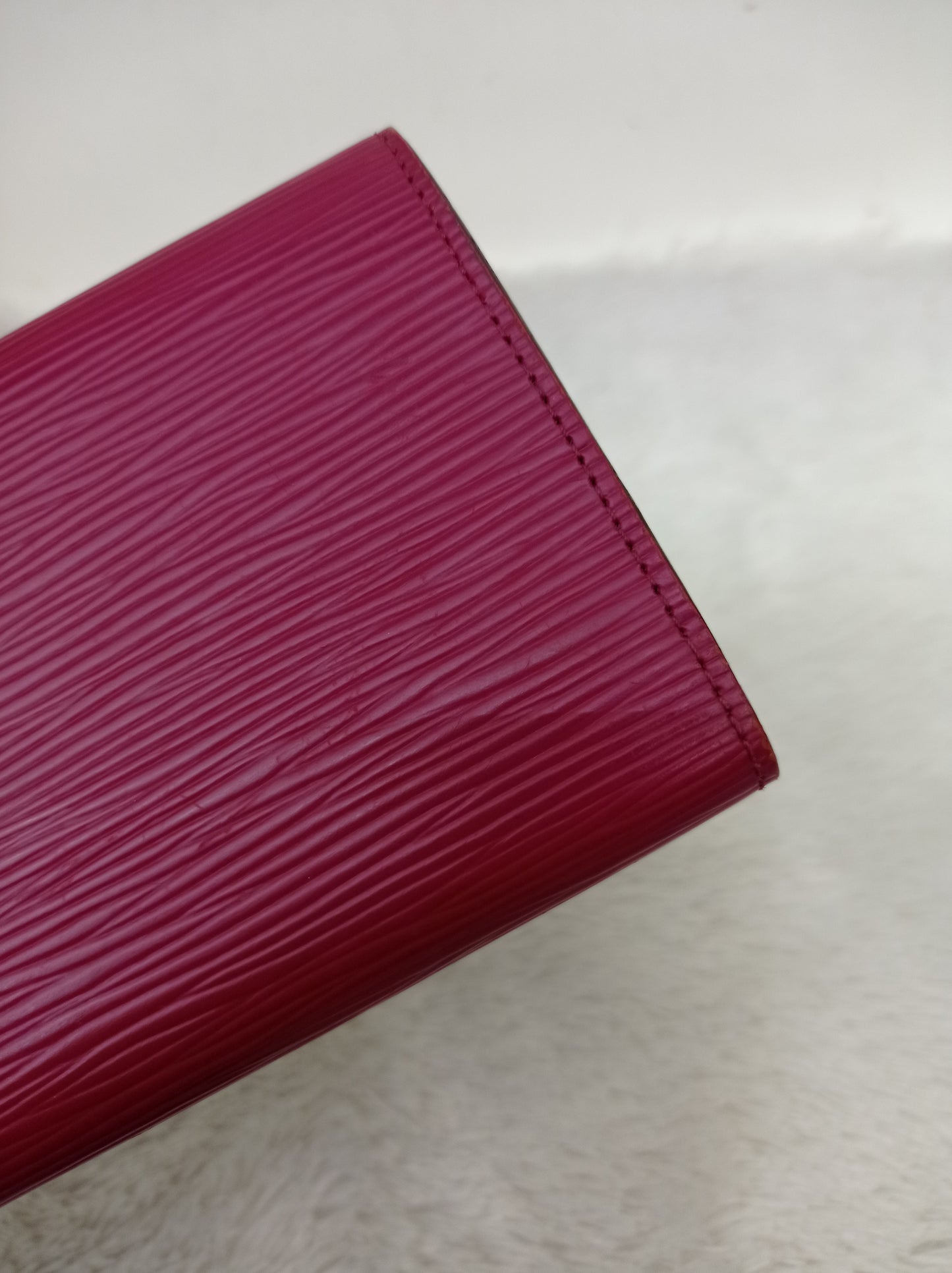 LV Emilie NM Wallet Epi Fuchsia Brown 2017