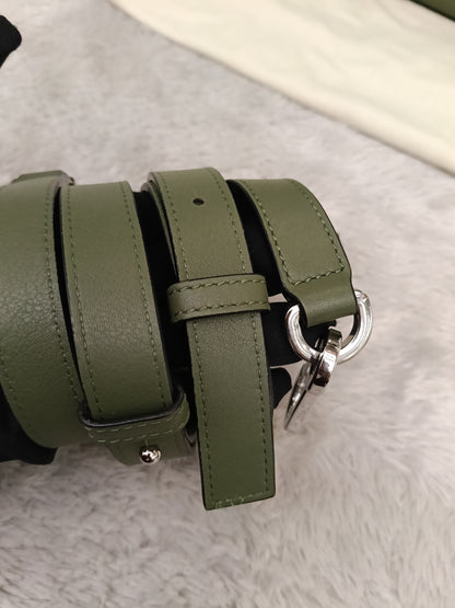 Loewe Puzzle Small Calfskin Avocado SHW 2020