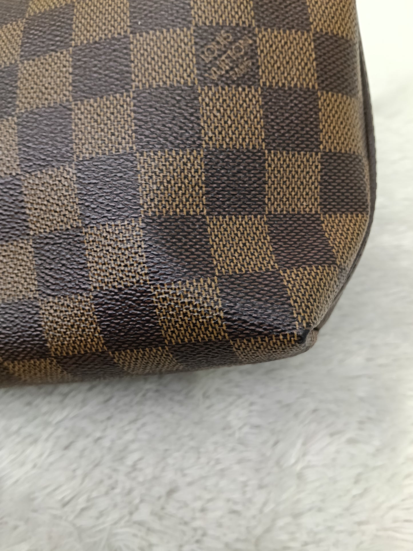 LV Illovo PM Damier 2005
