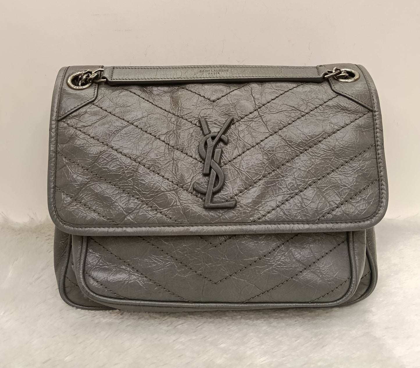 YsL Niki Medium Calfskin Grey RHW 2018