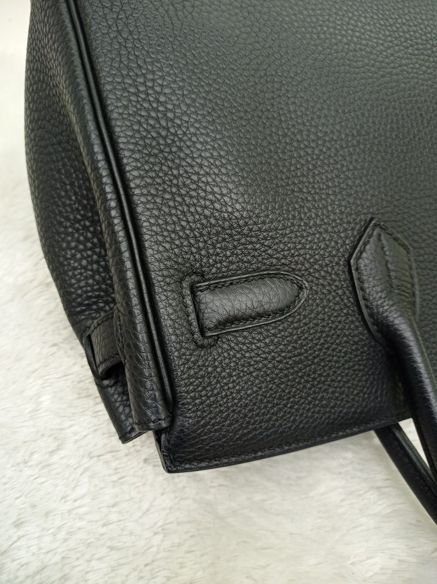 B30 Clem Noir PHW #P square