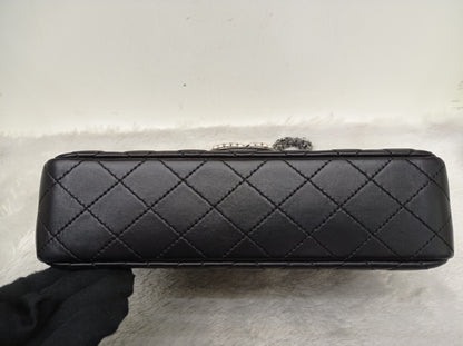 Chanel Medium Westminster Pearl Flap Lamb Black SHW #21