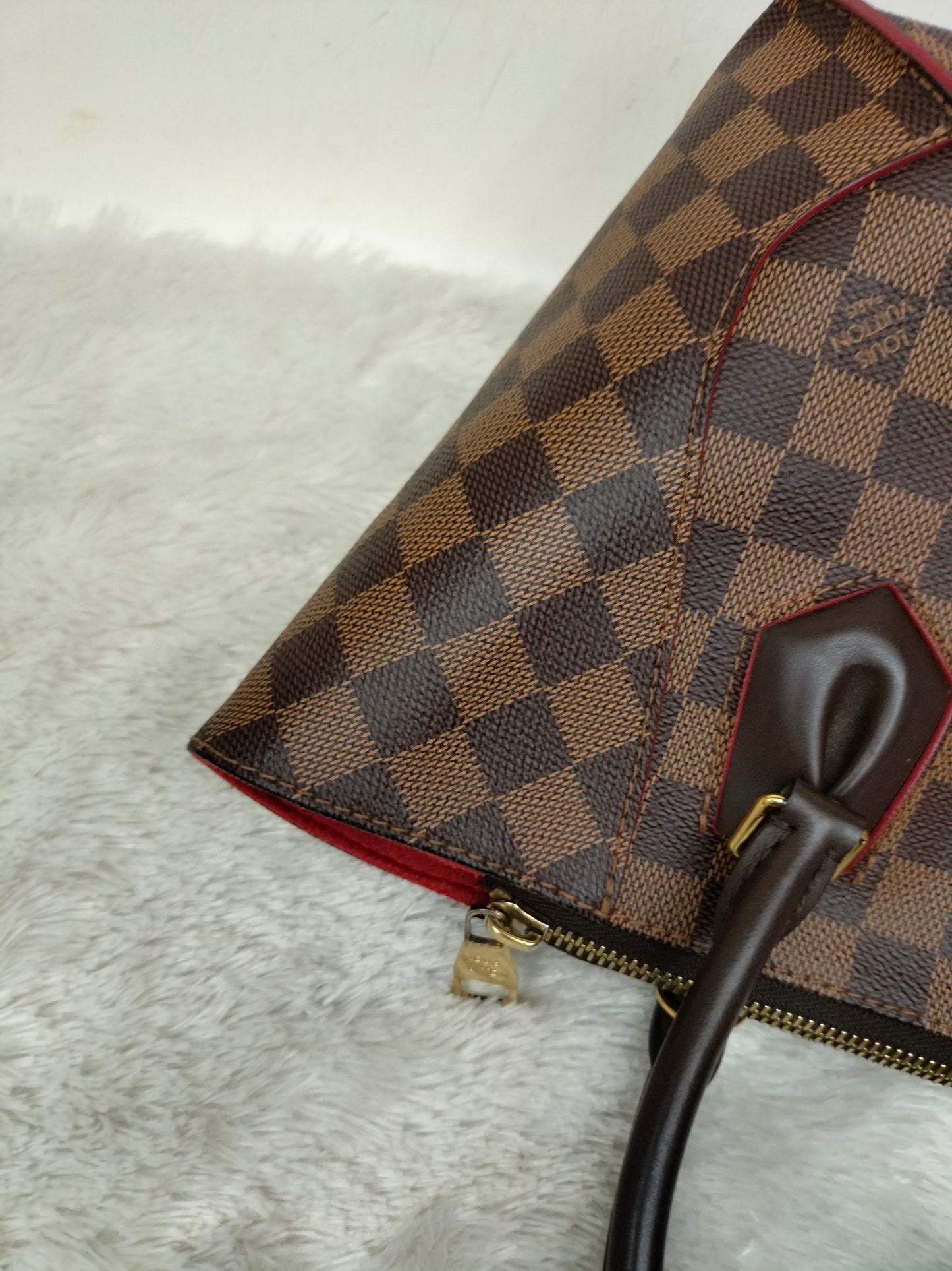 LV Caissa PM Damier Red