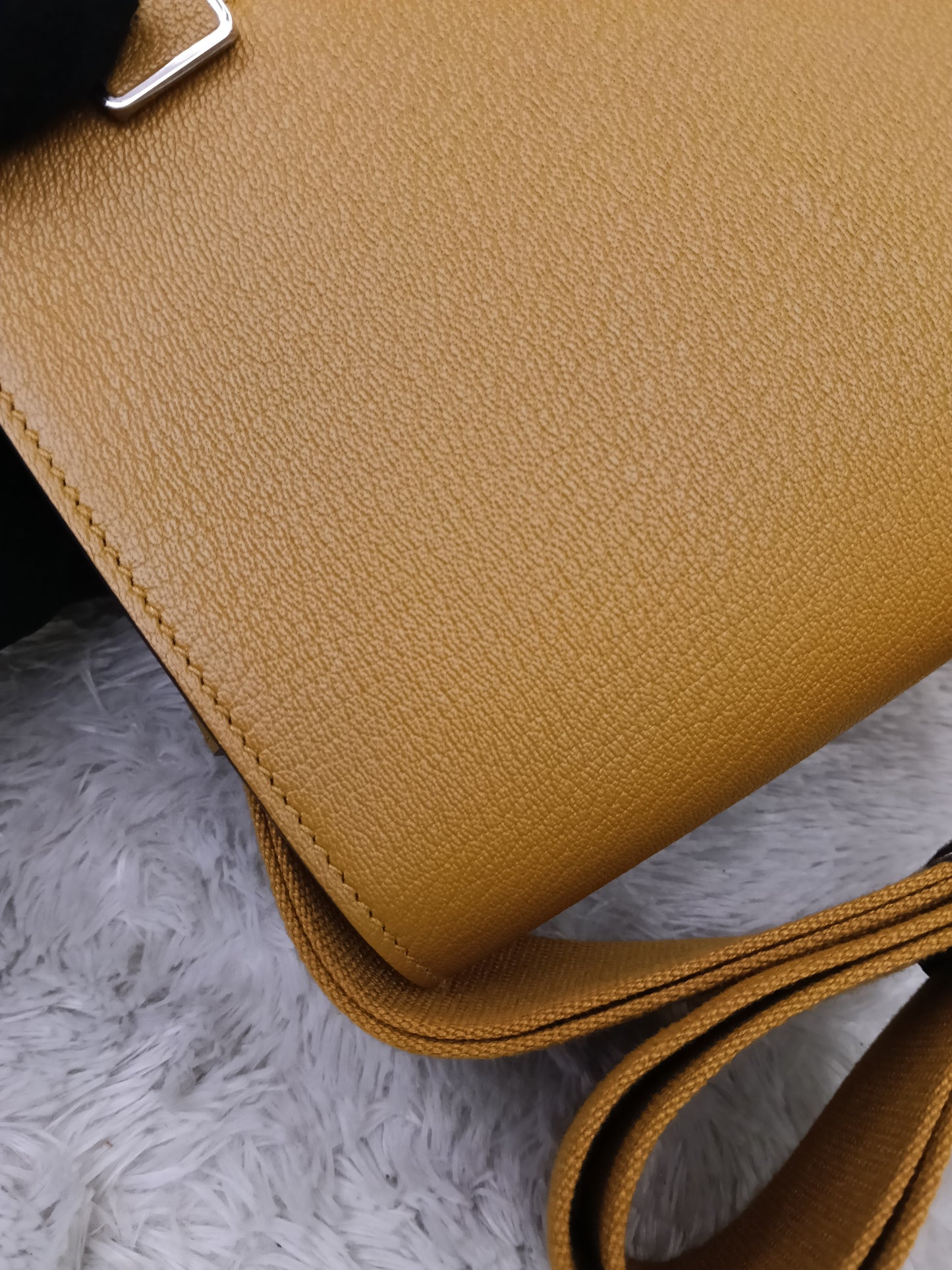 Hermes Geta Chevre Mysore Sangle Caramel PHW #B
