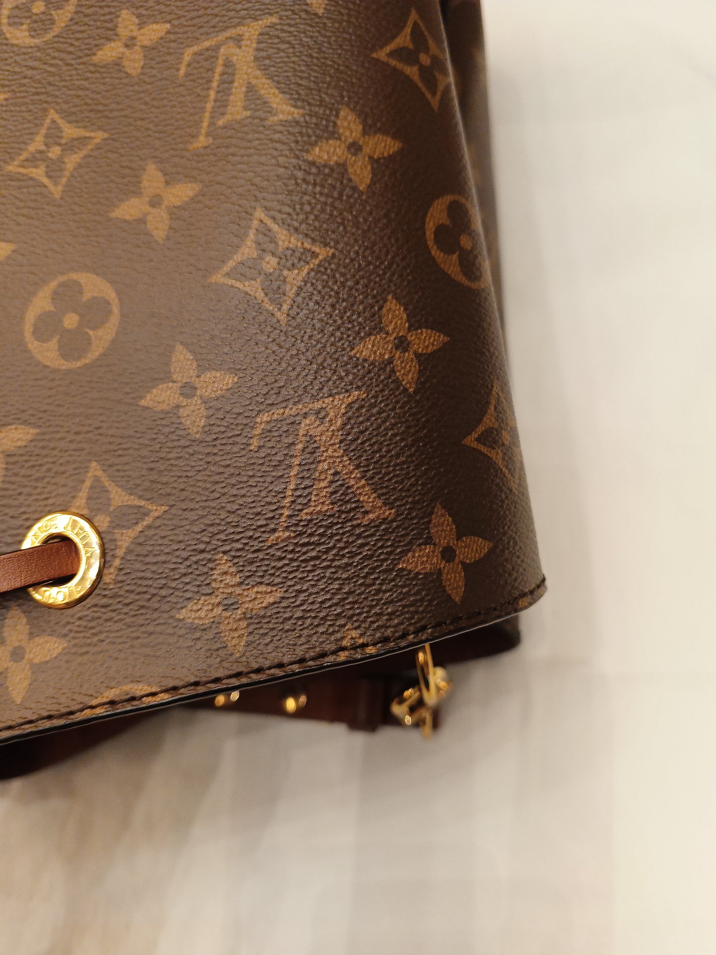LV Neo Noe MM Monogram Caramel (CHIP)
