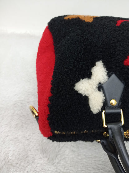 LV Bandou 25 Monogram Giant Fleece Teddy Shearling Black Red 2019