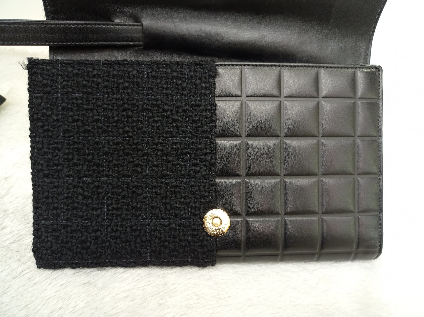 Chanel Clutch Tweed Leather Lamb Chocolate Bar Camelia Black GHW #7