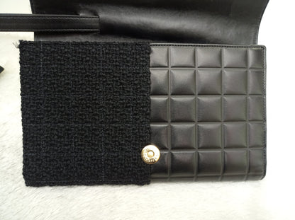 Chanel Clutch Tweed Leather Lamb Chocolate Bar Camelia Black GHW #7