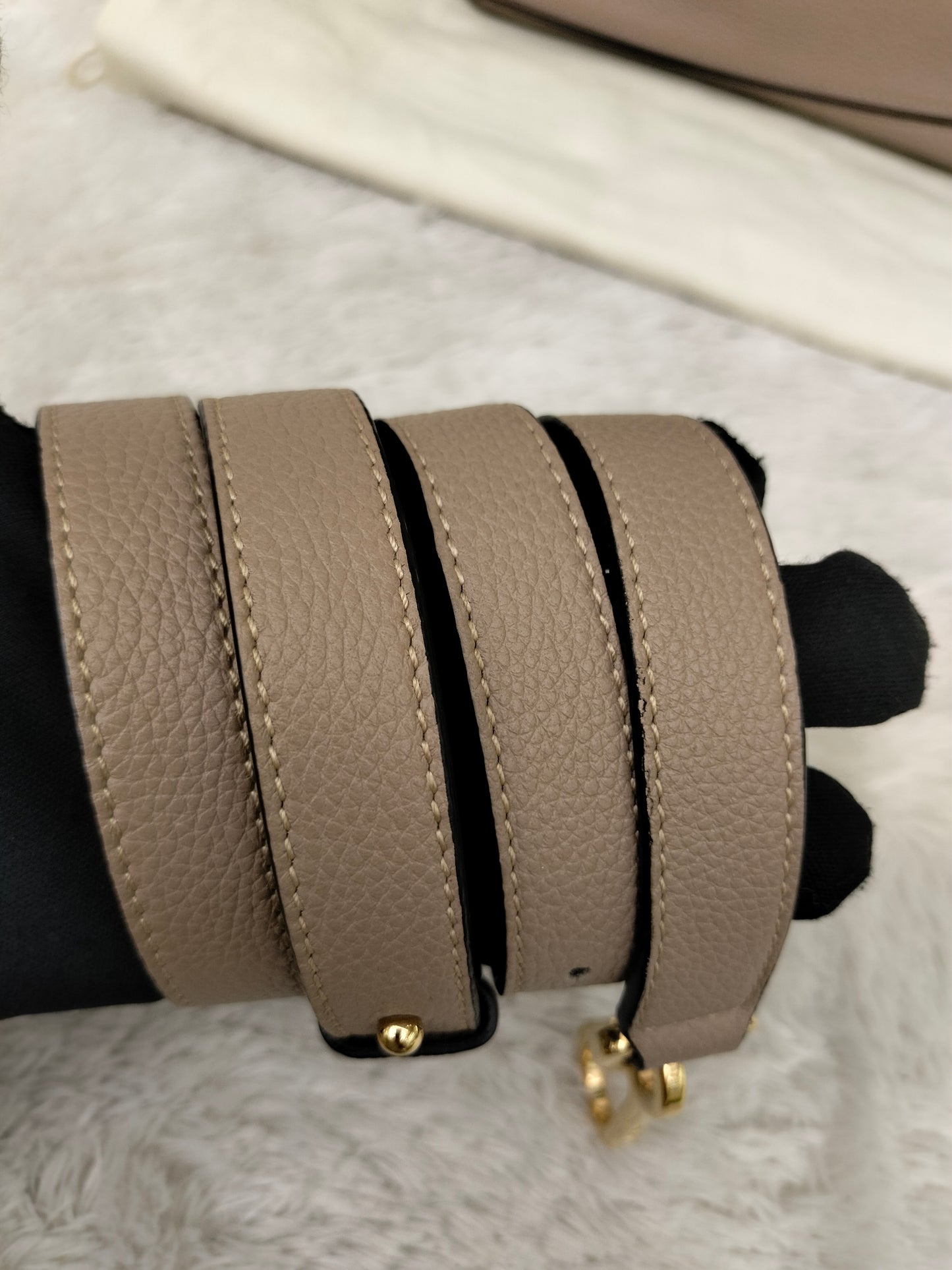 Loewe Puzzle Small Grained Sand GHW 2021