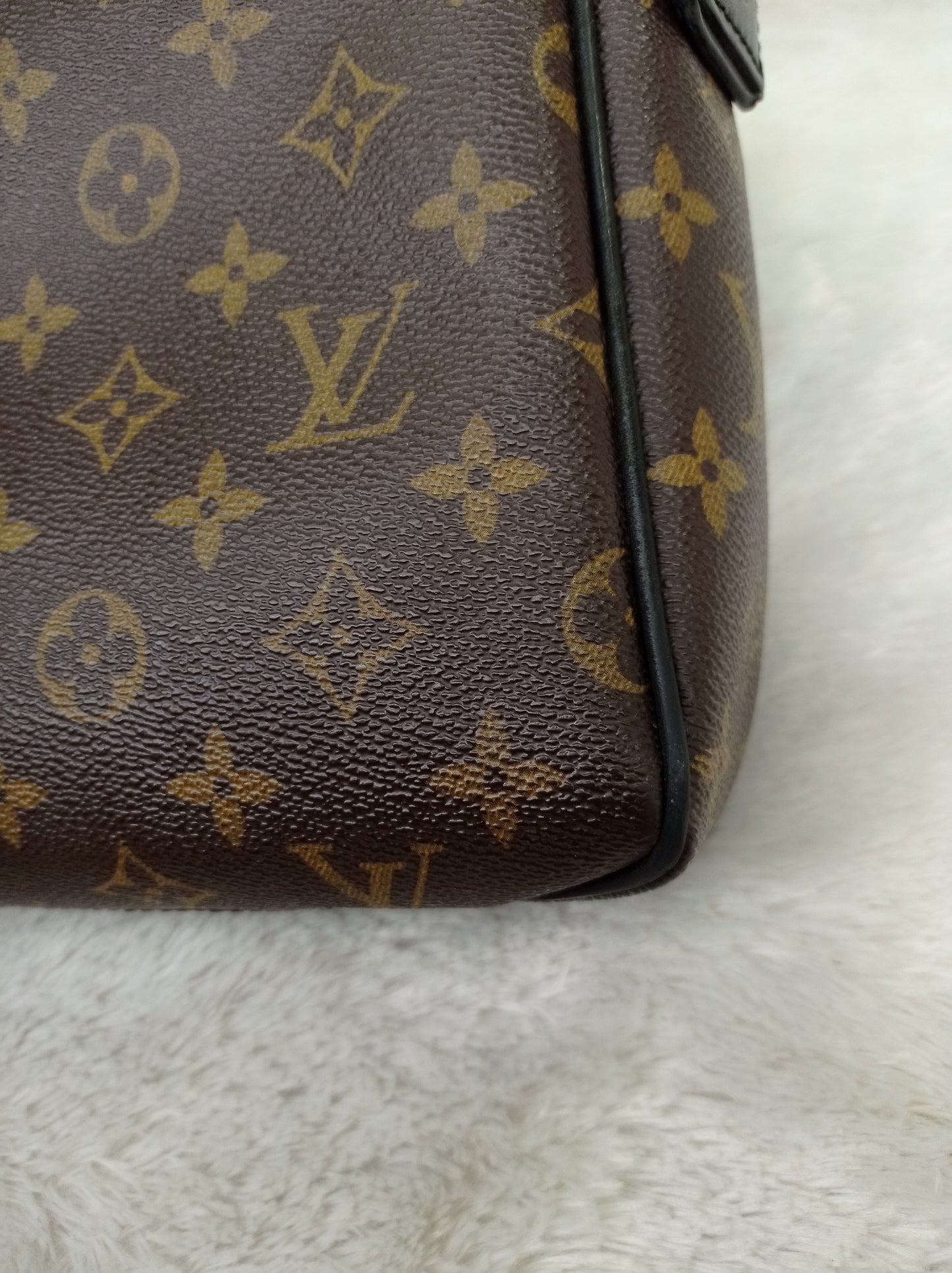 LV District PM Monogram Macassar