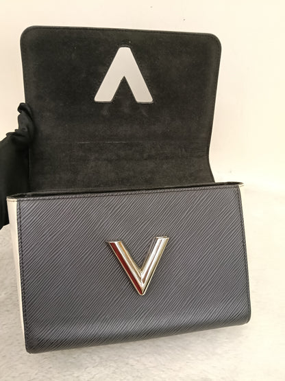 LV Twist MM Epi Love Lock Charms Black White Red 2018