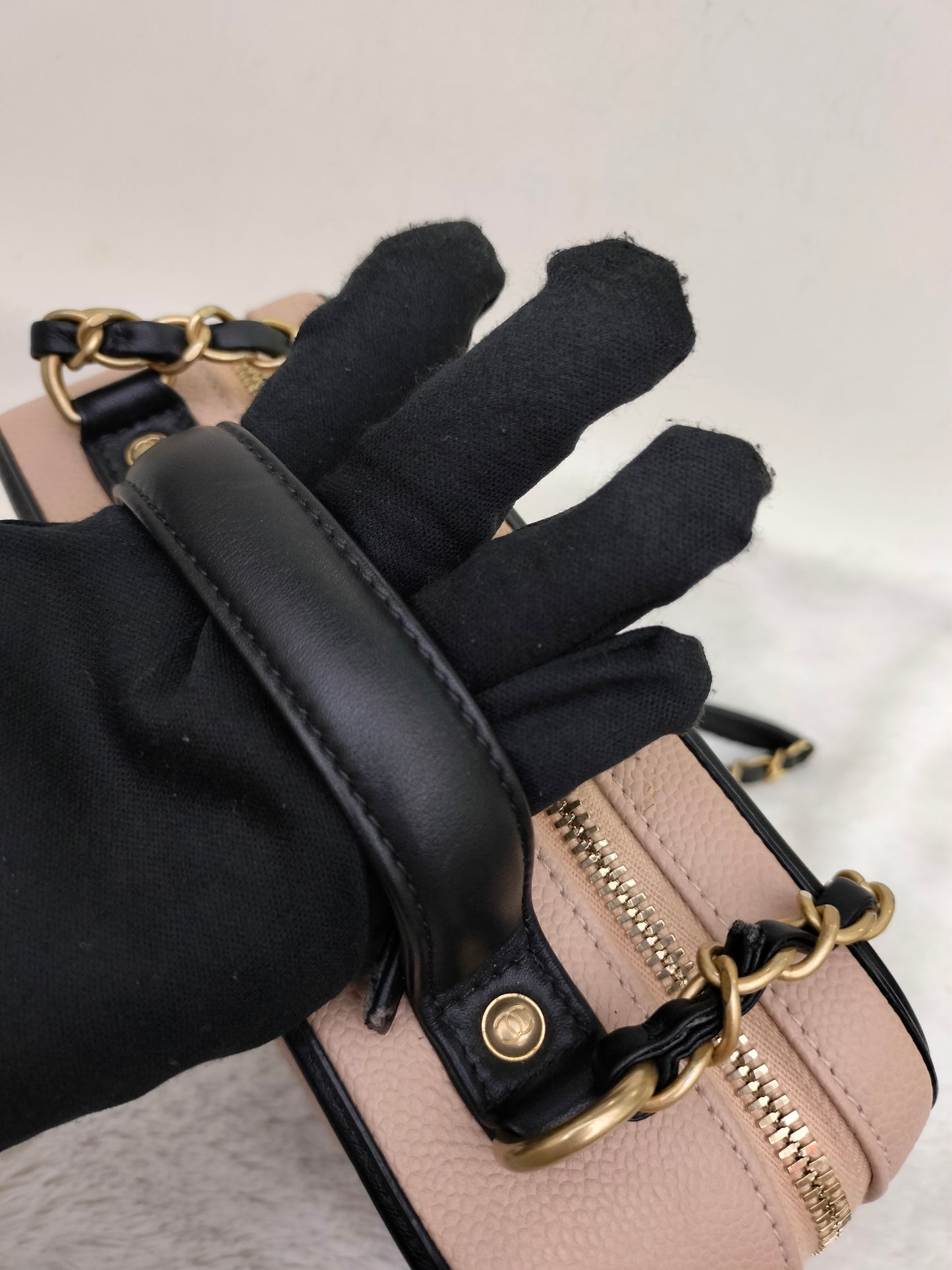 Chanel Filigree Vanity Case Medium Caviar Beige Black GHW #26