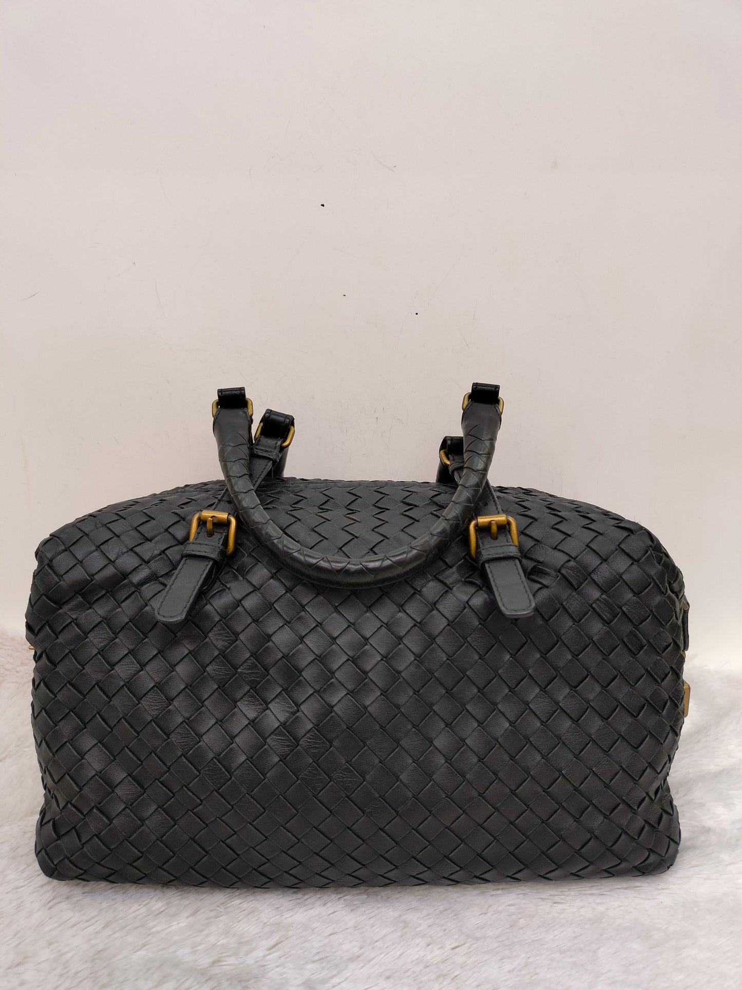 Bottega Veneta Intrecciato Boston Black GHW 2010