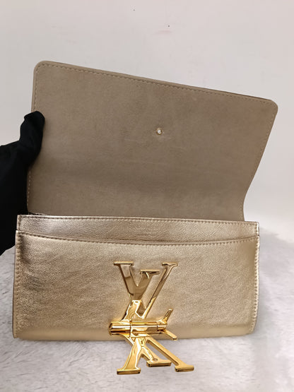 LV Pouch Louise EW Cuir Dore 2015