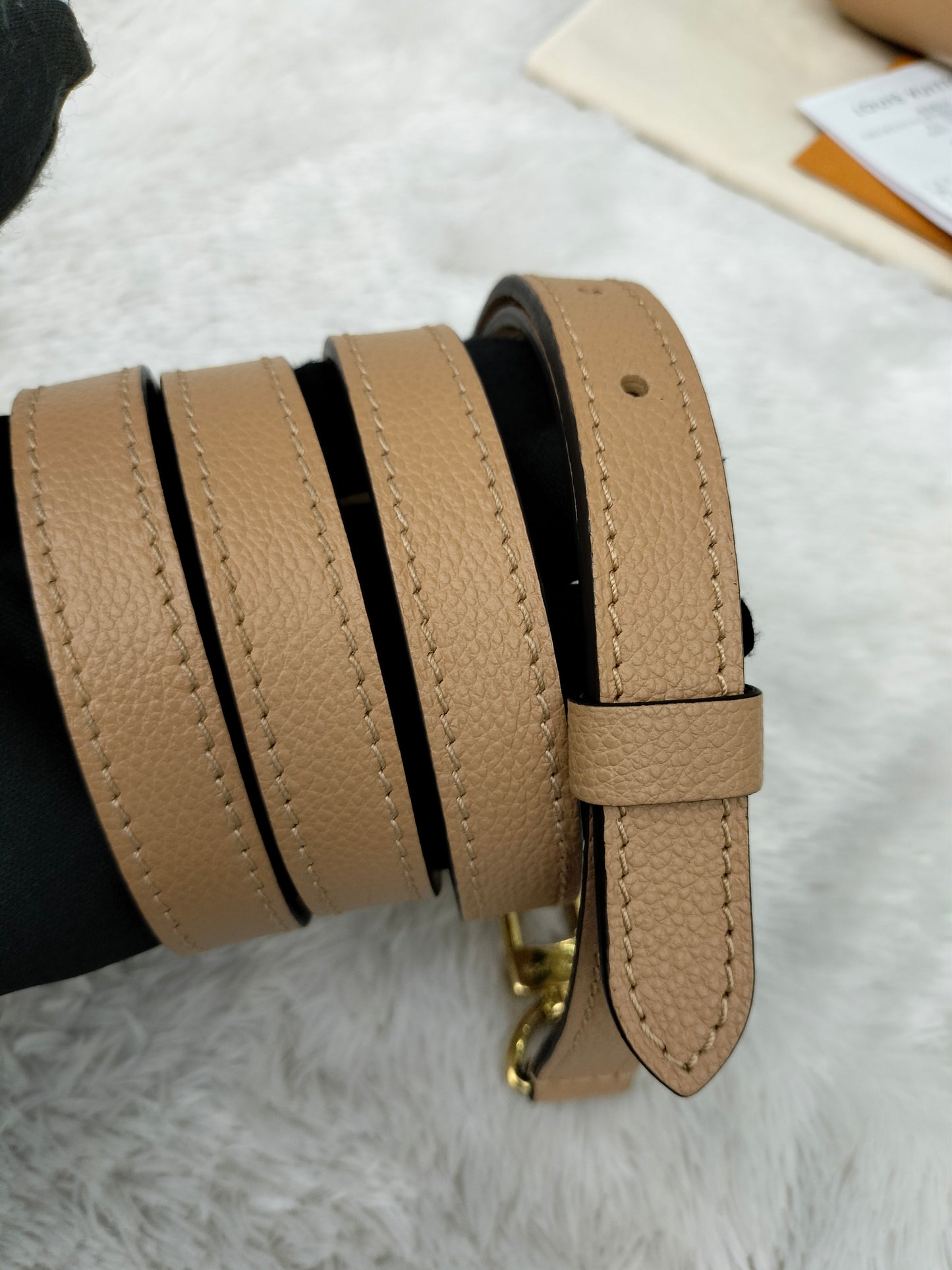 LV Metis MM Monogram Empreinte Arizona Creme 2022 (CHIP)