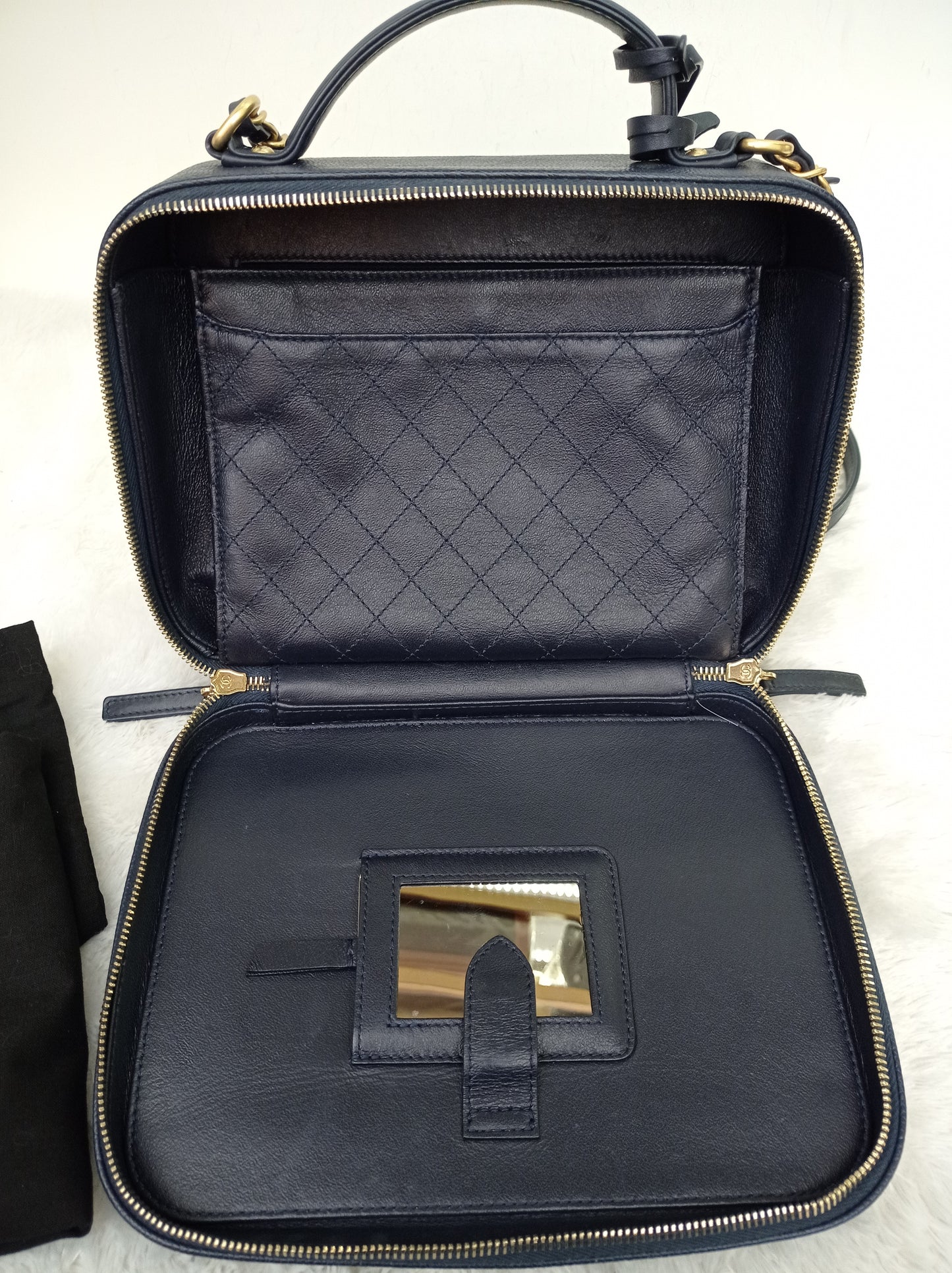 Chanel Filigree Vanity Case Large Caviar Navy GHW #27