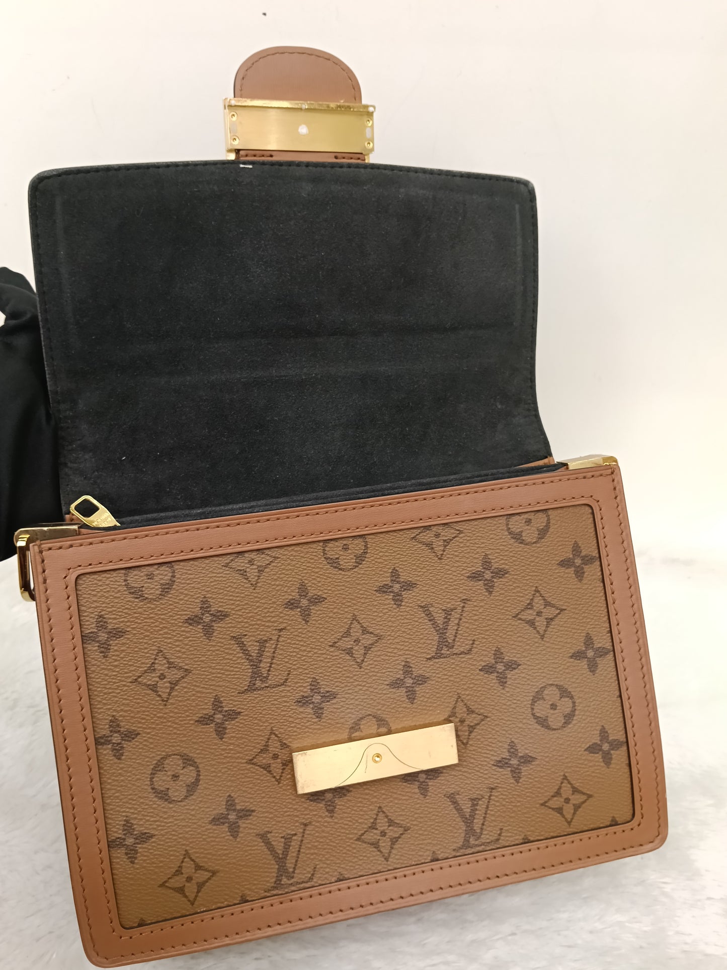 LV Dauphine MM Monogram Reverse (CHIP)