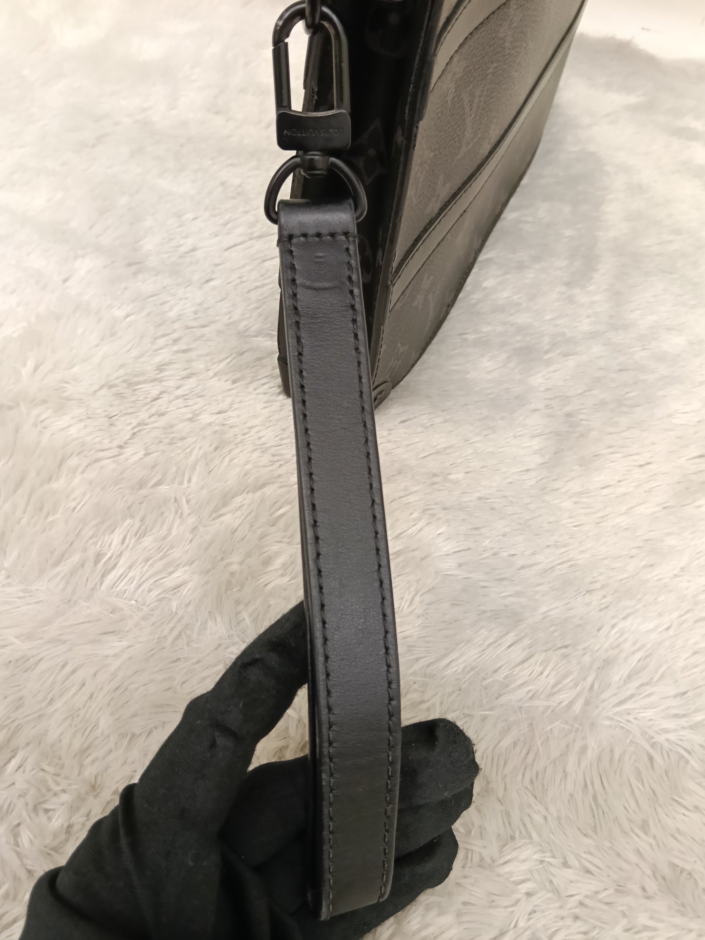 LV Pochette Trunk Monogram Eclipse (CHIP)