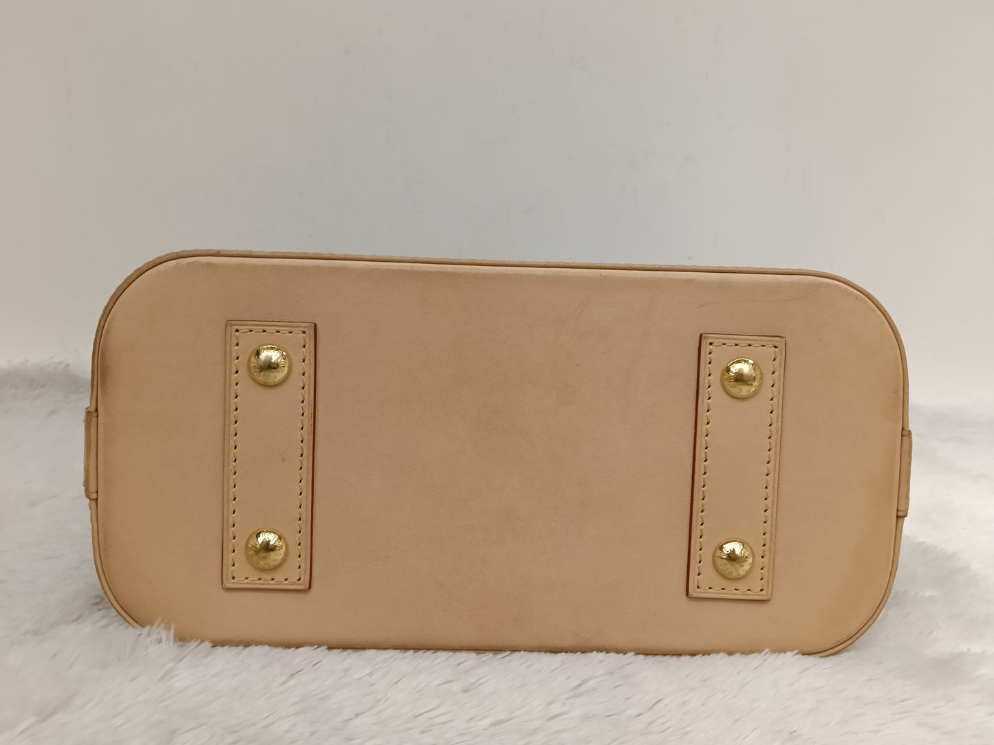 LV Alma BB Monogram 2025 (CHIP)